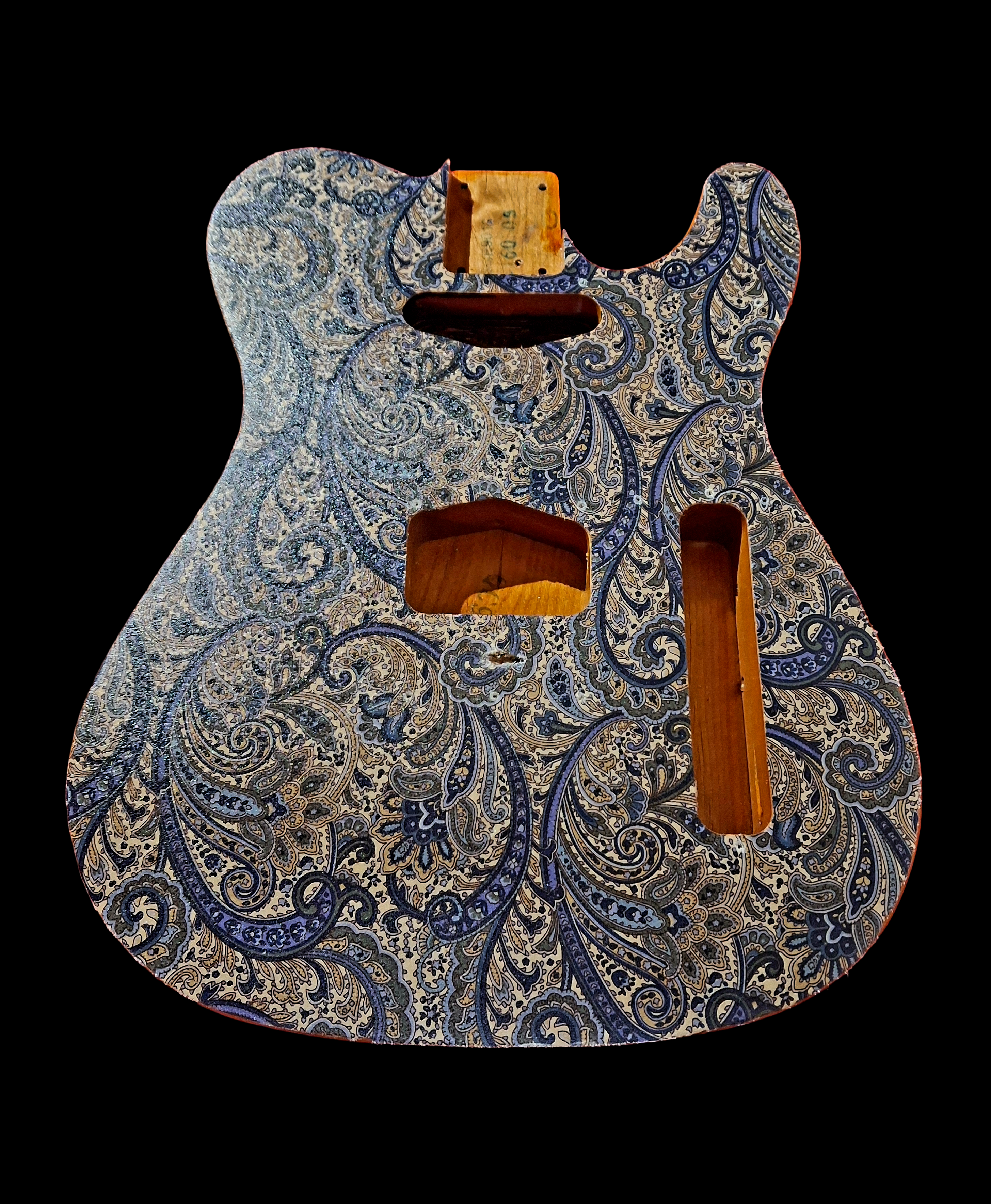 Patterned guitar body refinish
