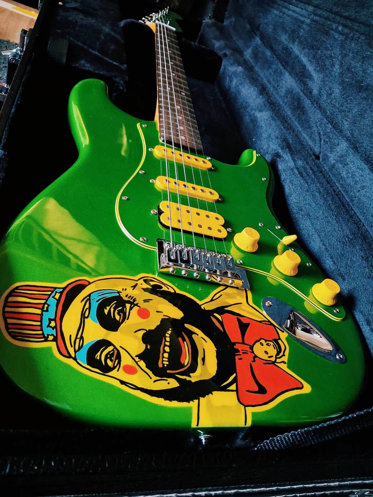 The Captain - Show Guitar
