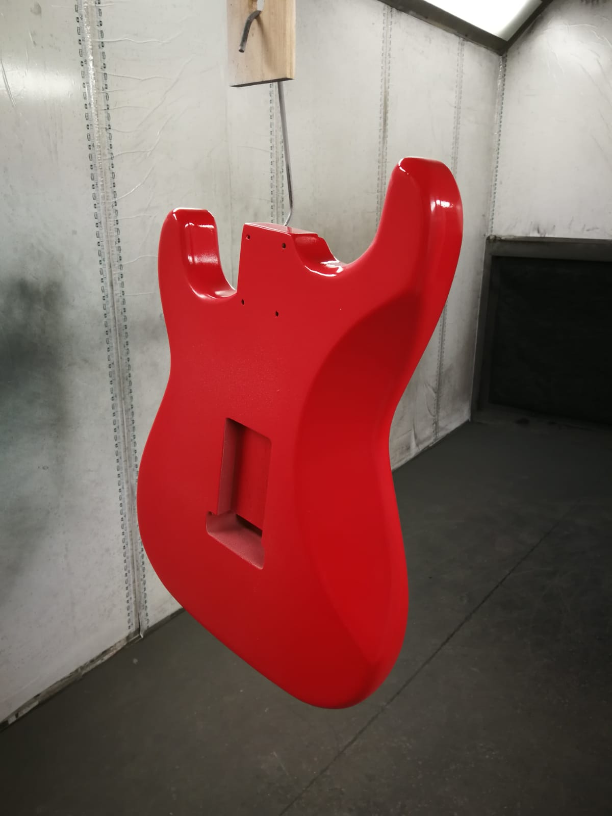 Flat Colour guitar body refinish.